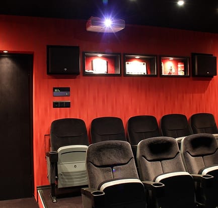 cinema chair projector